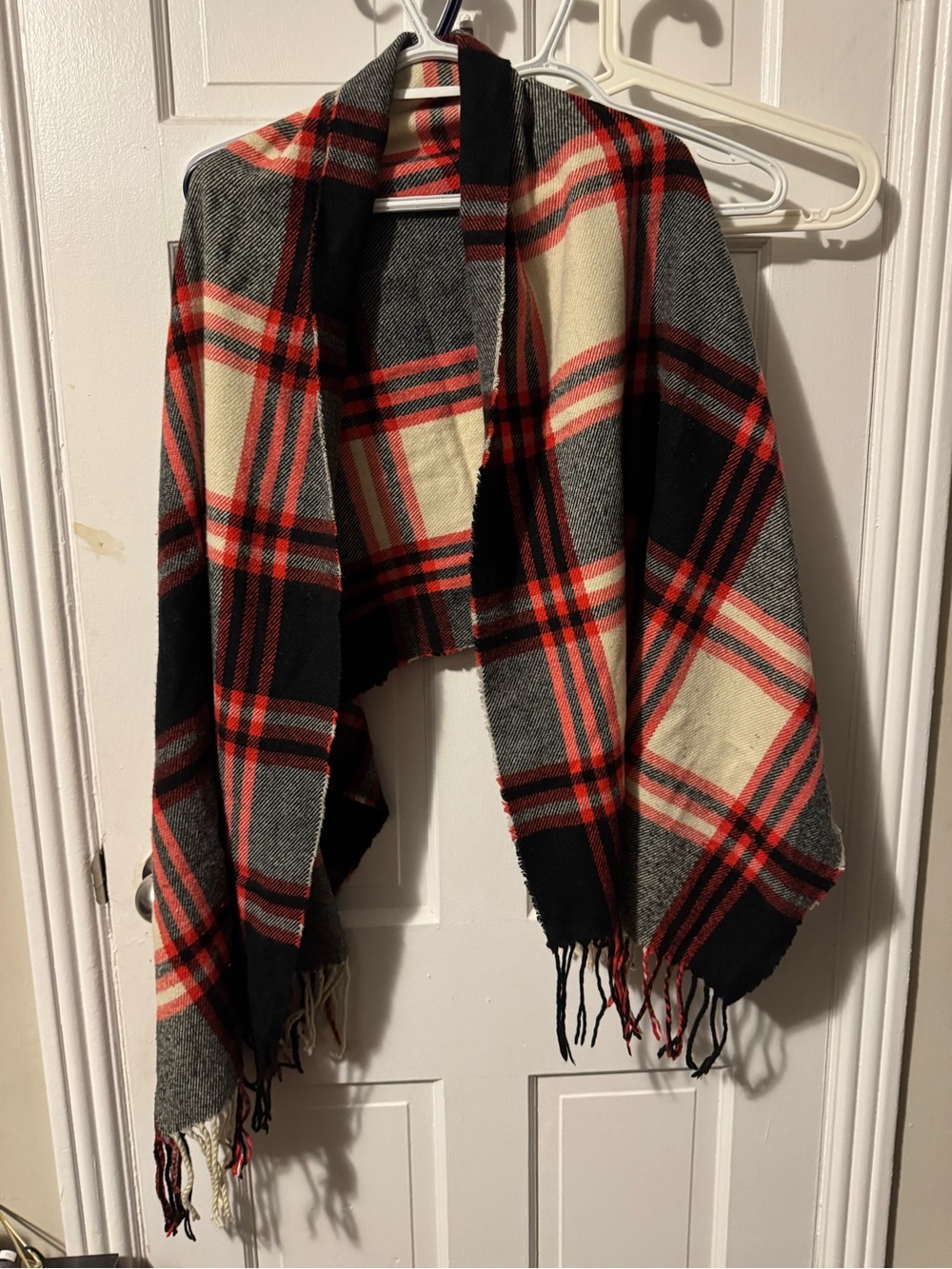 H&M Plaid Fringe Wrap Scarf in Red, Black, Cream, Gray